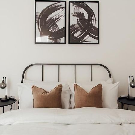 Stylish 2 Bedroom Flat In Ilford, London المظهر الخارجي الصورة